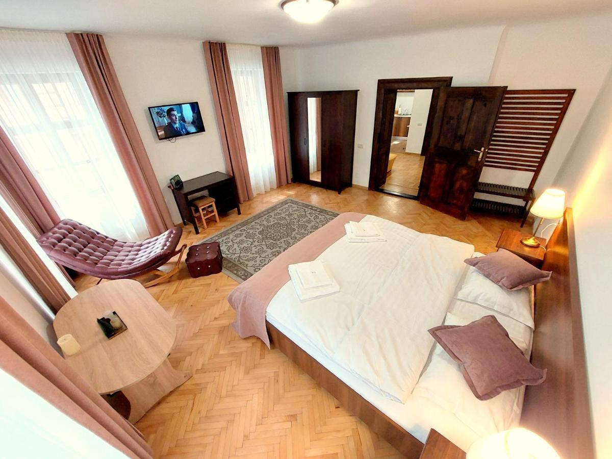 Апартаменты Casa Roth Брашов Экстерьер фото